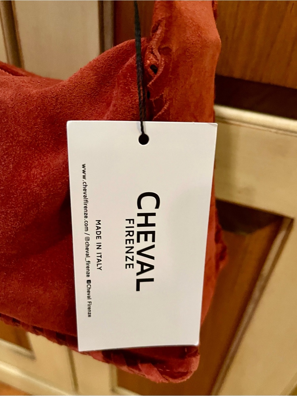 Cheval Made in Italy Rust/Brown Suede Shoulder Bag - Picture 3 of 7